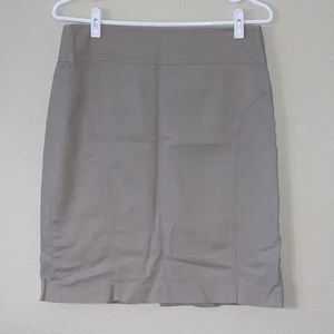 Valerie Bertinelli skirt